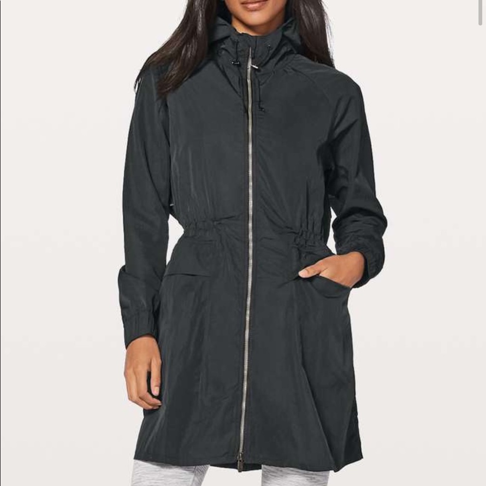 Lululemon Pack & Glyde jacket